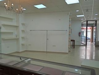 Local comercial en alquiler en Marchena