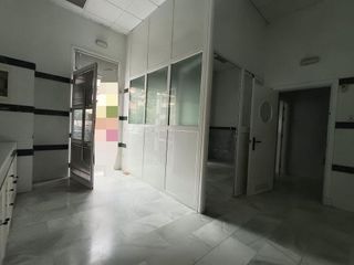 Local comercial en alquiler en Vista Alegre - Parque Cruz Conde en Córdoba