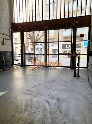 Garaje en venta en Sant Josep en Hospitalet de Llobregat, L´