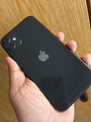iPhone 11 64GB Negro Impecable