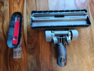 Cepillo Dyson Parquet y Polvo