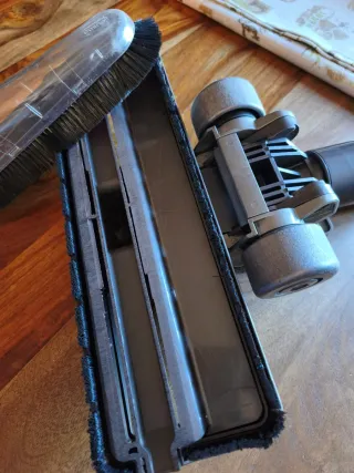 Cepillo Dyson Parquet y Polvo