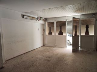 Local comercial en venta en Torrent Ballester en Viladecans