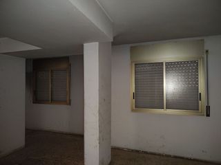 Local comercial en venta en Torrent Ballester en Viladecans