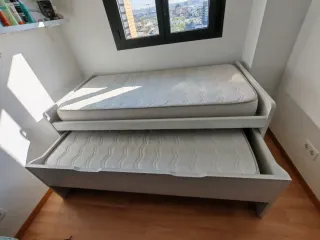 Conjunto camas nido, con dos colchones y cajonera