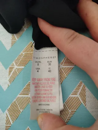 Camiseta negra asimétrica talla xs Primark