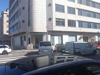 Local comercial en alquiler en Zona Fernández Ladreda en Pontevedra