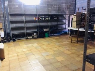 Nave industrial en venta en Torrent Ballester en Viladecans