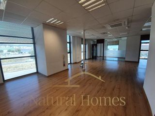 Local comercial en venta en Pla d'en Boet en Mataró