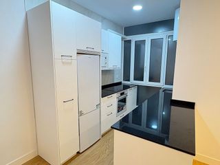 Piso en alquiler en Centro - Ayuntamiento en Santander