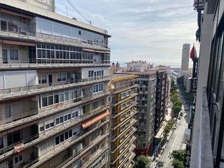 Piso en alquiler en Centro en Alicante