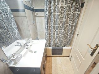 Piso en alquiler en Universidad - Malasaña en Madrid