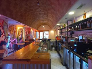 Local comercial en alquiler en Doctor Cerrada en Zaragoza