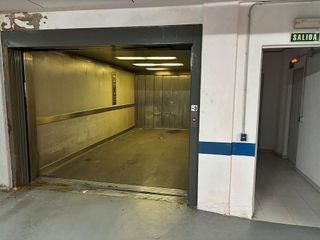 Garaje en venta en Centro en Valladolid