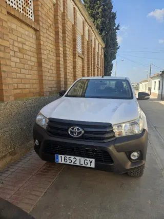 Toyota Hilux 2020