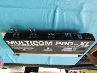 Behringer Multicom Pro-XL MDX4600 Procesador
