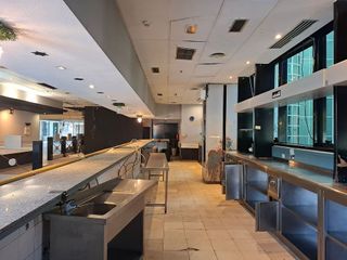 Local comercial en alquiler en Corralejos - Campo de las Naciones en Madrid