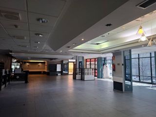 Local comercial en alquiler en Corralejos - Campo de las Naciones en Madrid
