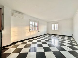 Dúplex en alquiler en Conde de Ureña - Monte Gibralfaro en Málaga