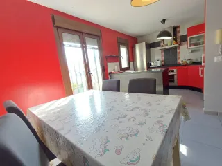 Alquiler de casa con patio y azotea