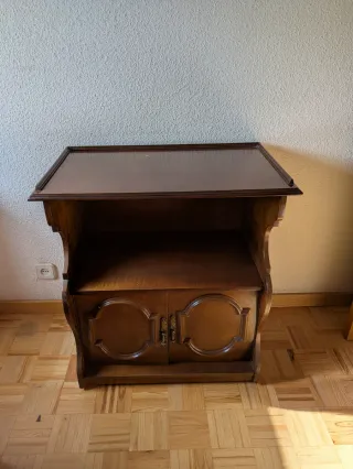 Mueble de madera