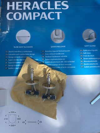 Tornillos para fijación de asiento de WC Roca