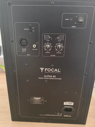 Par Altavoces Monitor Focal Alpha 80