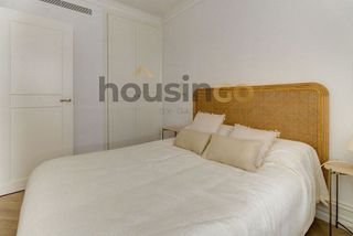 Piso en alquiler en Recoletos en Madrid