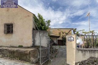 Cortijo en venta en Barrio de la Vega en Monachil