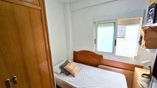 Piso en alquiler en Carolinas Altas en Alicante