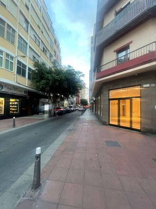 Local comercial en alquiler en Santa Catalina - Canteras en Palmas de Gran Canaria(Las)