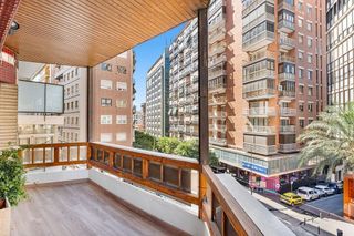 Piso en venta en Centro en Alicante