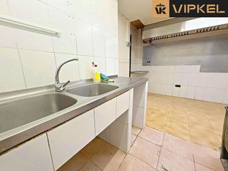 Local comercial en venta en Cuatro Caminos - Plaza de la Cubela en Coruña (A)