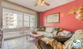 Piso en venta en Salatar en Roses