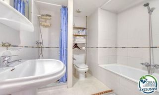 Piso en venta en Salatar en Roses