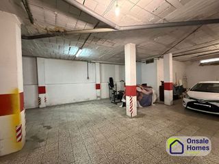 Garaje en venta en San Pedro de Alcántara pueblo en Marbella