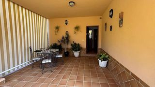 Chalet en venta en La Banda - Campo de Fútbol en Chiclana de la Frontera