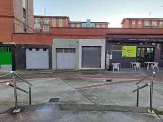 Local comercial en alquiler en Pumarín en Gijón