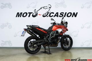 ABS, CONTROL DE TRACCIÓN, MODOS DE CONDUCCION, CAM