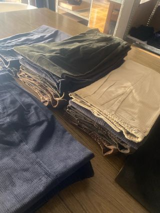 Pantalones pana cadetes