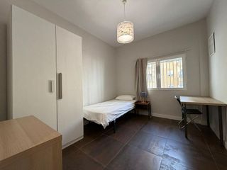 Piso en alquiler en Camino de Ronda - Rosaleda en Granada