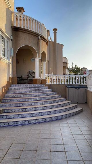 Casa pareada en venta en Campos de Golf - Villa Martin - Los Dolses en Orihuela