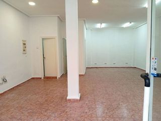 Local comercial en alquiler en El Llano en Gijón