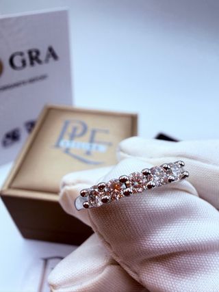 Anello Veretta Moissanite Certificata GRA