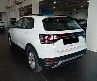 Volkswagen T-Cross ADVANCE 1.0 TSI 110CV