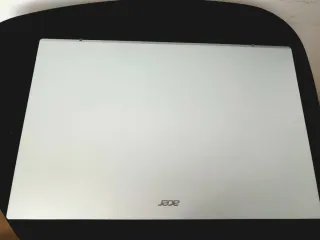 Portátil gaming Ryzen7-32GB RAM nuevo con GARANTÍA