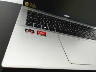 Portátil gaming Ryzen7-32GB RAM nuevo con GARANTÍA