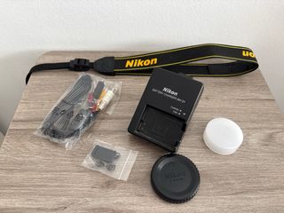 Nikon D5300 + Objetivo AF-P 18-55mm VR