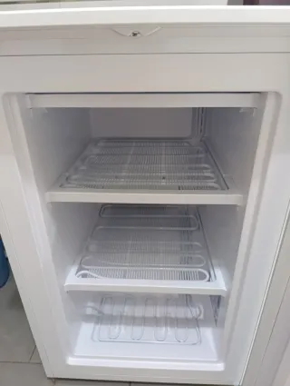 Congelador vertical 3 cajones