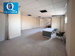 Nave industrial en venta en Pla de la Vallonga - Bacarot en Alicante